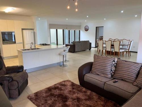 Walvis Bay House | Discover Fairways Villa @ Bunker Close - Family-Friendly Retreat