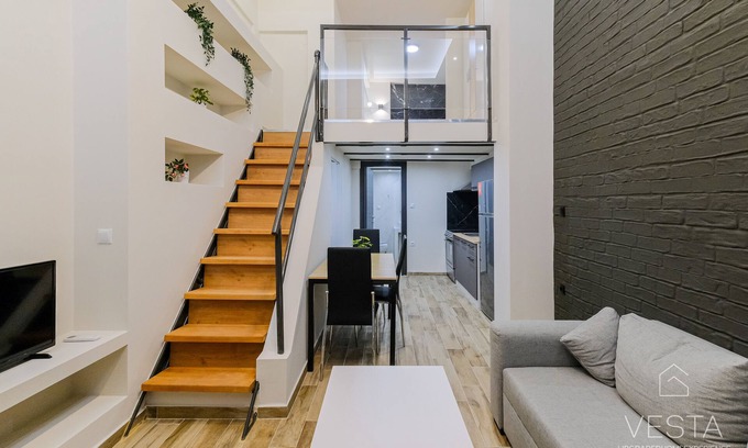 Thessaloniki Apartment | Enchanting City Loft Apartment at Vesta Philoxenia