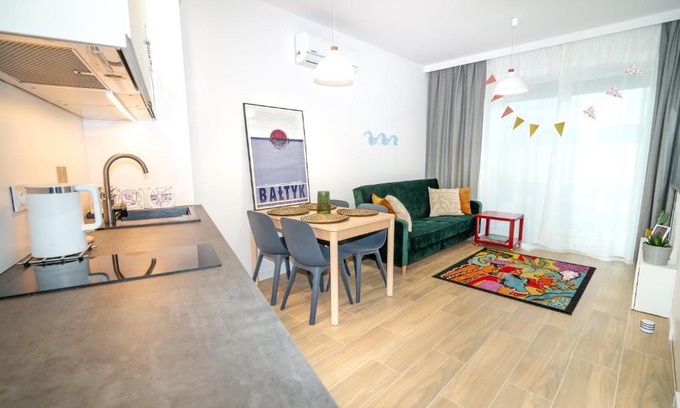 Jastrzebia Gora Apartment | Top-Rated FALKA Apartament in Jastrzębia Góra for Families