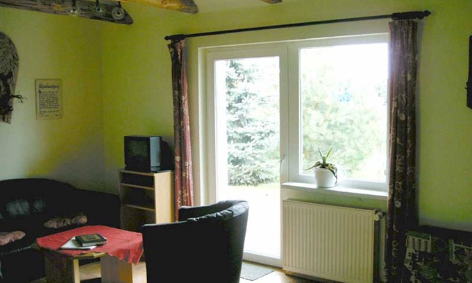 Groeichsen Apartment | Cozy Falks Apartment - Your Perfect Getaway at Forellenhof