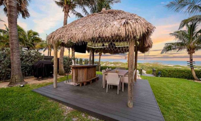 Cocoa Beach Apartment | Oceanfront Retreat with Panoramic Views and Family Amenities