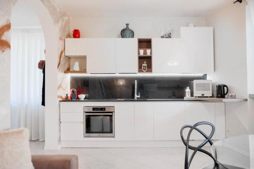 Bellano Apartment | Experience Como Lake: Pet-Friendly Retreat with High Ratings