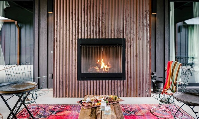 Burton Apartment | Perfect Summer Escape: 5 Min to Round Top, Sleeps 4