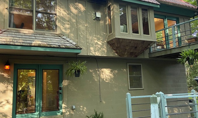 Maggie Valley House | Discover Falling Waters: Your Ideal Mountain Retreat