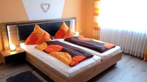 Pappenheim Apartment | Family-Friendly Getaway at Familie Sattler, 4-Star Comfort