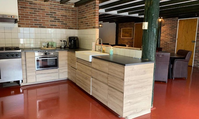 Diever Apartment | Family-Friendly Retreat with Great Amenities and High Ratings