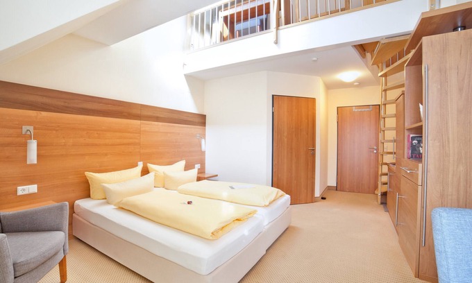 Wangen im Allgaeu Apartment | Family Studio with Spa, Breakfast & Pet-Friendly Amenities