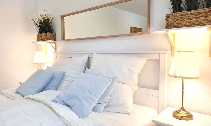 Gartenstadt-Stadtweide Apartment | Family Haven with Spa and Hot Tub in Rostock