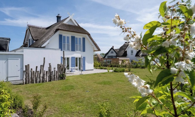 Puddemin House | Family Getaway on Rügen Island with Pool and Spa