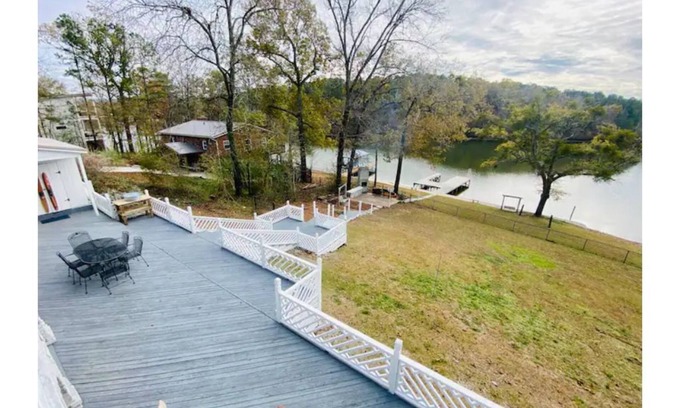 Cook Springs House | Family-Friendly Getaway at Logan Martin Memory Maker