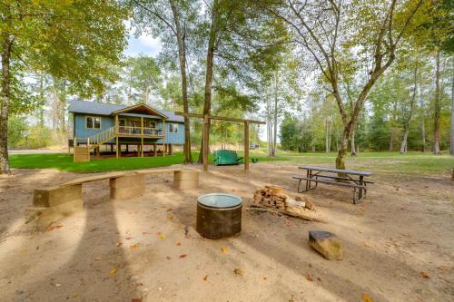 Summerville House | Families Welcome! Creekside Escape in Summerville