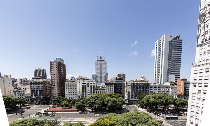 Buenos Aires Central Business District Apartment | Family Apartment with Breathtaking Views & Great Amenities
