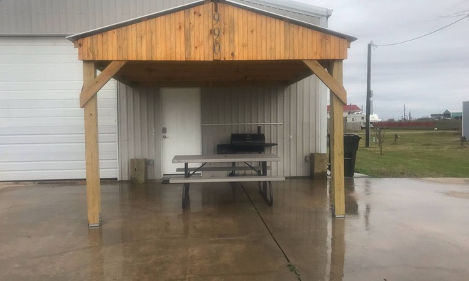 Cedar Lane Cabin | Pet-Friendly Retreat with Creek Access and RV Hookup