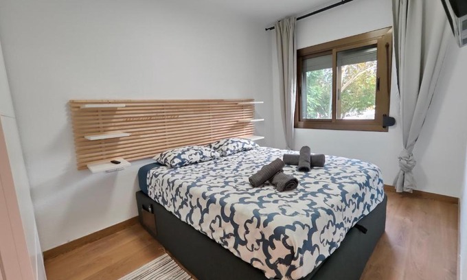 Sant Marti Apartment | Family-Friendly Besos 2 Apartment - Rated 8.2/10 by Guests