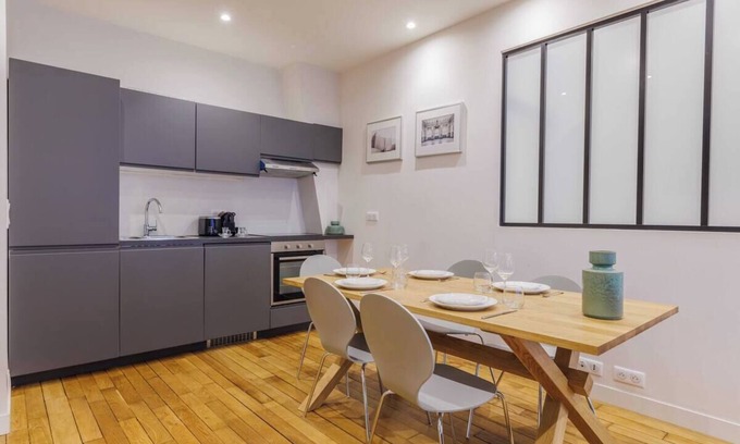 Quartier Saint-Ambroise Apartment | Family apartment in central Paris