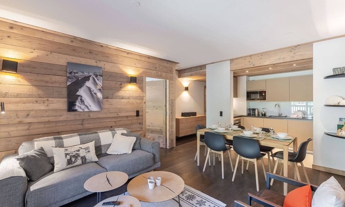 Meribel Centre Apartment | Comfortable Apartment Méribel for 6 with Spa & Kitchen