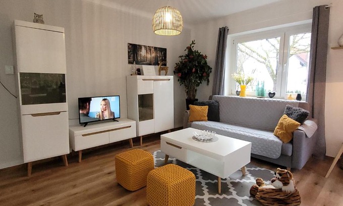 Poestlingberg Apartment | Family Apartment Linz: Garden Retreat at Pöstlingberg