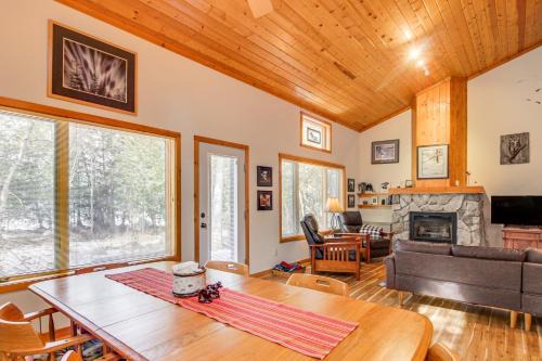 Lutsen House | Cozy Family Cabin with Private Dock on Caribou Lake