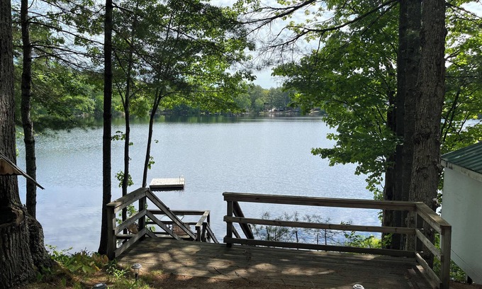 Hollis Center Cottage | Family cottage on Deer Pond within 30 min to Southern ME beaches and activities!