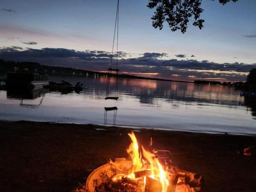 Ortonville House | Family Cove Beach House