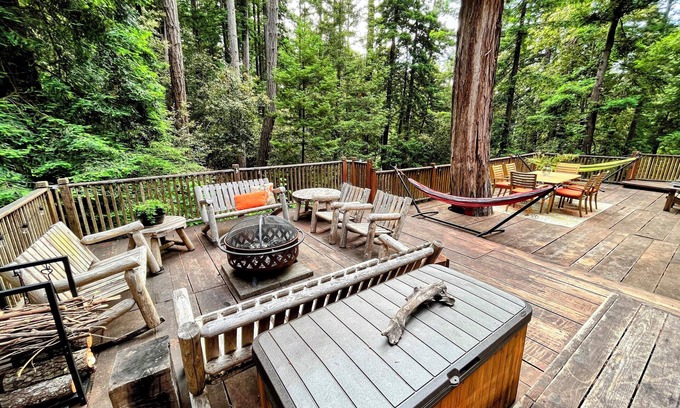 Pescadero Cabin | Family Retreat with Sauna in Redwoods Near Beaches & Hiking
