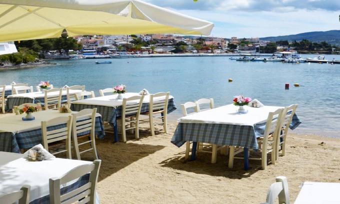 Sithonia Villa | Family-Friendly Beachfront Villa with Pool & Ocean Views