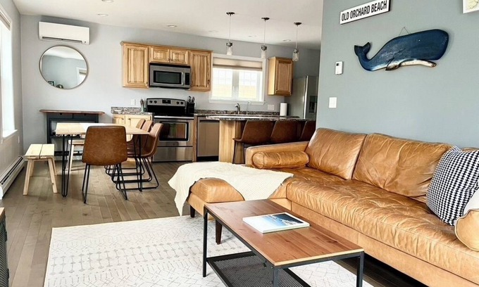 Ocean Park House | Family friendly and dog welcoming home, minutes from the beach in Old Orchard!