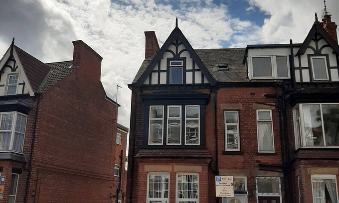 Bridlington Old Town Apartment | Family-Friendly Retreat with Pool & Garden Near the Beach