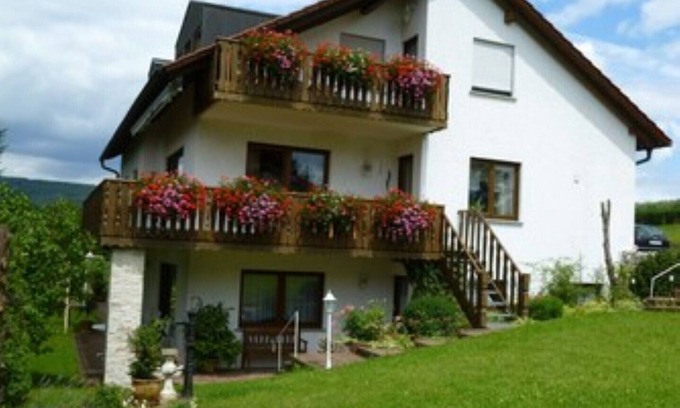 Dreuschendorf Condo | Family-Friendly 3-Star Apartment with Ocean View & Spa