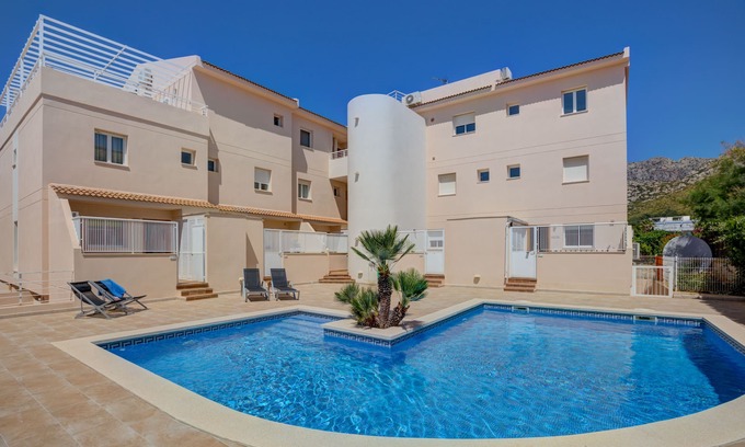 Puerto de Pollensa Apartment | Family-Friendly Apartment with Pool Near Pinewalk & Amenities