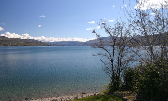 Wapato Point Condo | Perfect Family Condo with Pool and Ocean Views