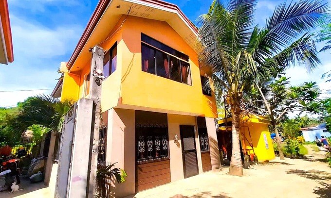 Liloan House | Family Friendly Home Steps from the Beach with Ocean View