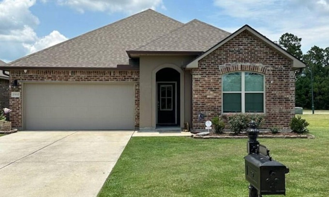 Westlake House | Family-Friendly Retreat with Pool and Ocean View