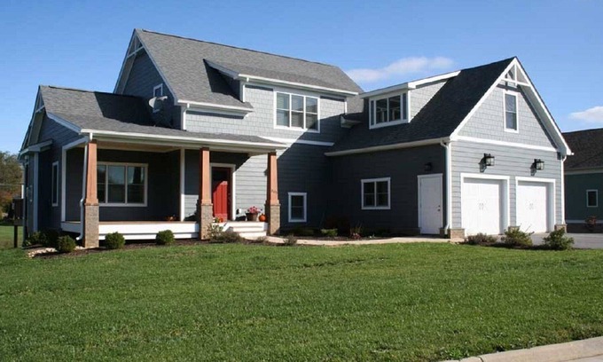 Blacksburg House | Family-Friendly Retreat in Blacksburg Near Downtown Attractions