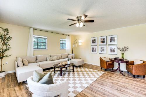 Huntsville House | Kid-Friendly Huntsville Home with Pet Access and Yard