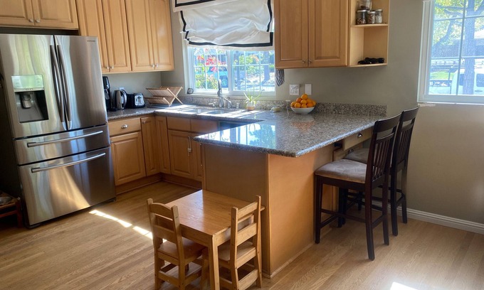 Los Gatos House | Top-Rated Family Home in Los Gatos with Pet-Friendly Amenities