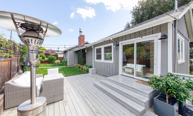 Mill Valley House | Cozy Mill Valley House with Ocean Views and Family Amenities
