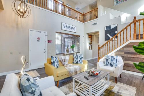 Sheely Farms House | Family-Friendly Home Near Westgate, Pet and Child Friendly!