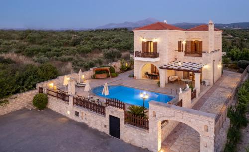 Asteri Apartment | Family-Friendly Villa Erofili: Pool, BBQ & Ocean Views!