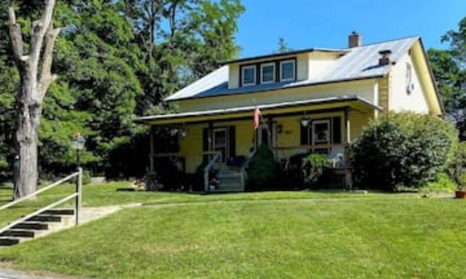Cornwallville House | Family-Friendly Hotel with Fireplace and Fun Swingset