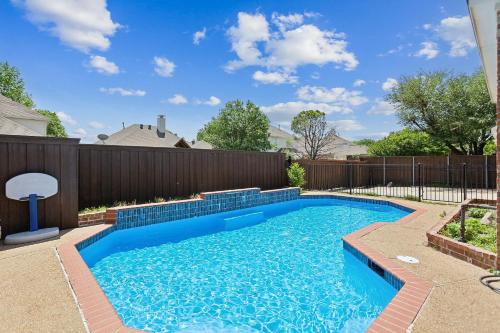 Frisco House | Family Fun Retreat- Pool & Entertainment Haven! home