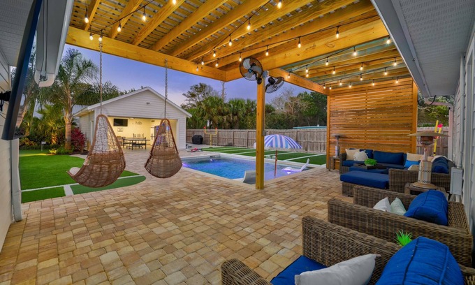 Jacksonville Beach House | Family Fun, Sporty Backyard Oasis with Heated Pool