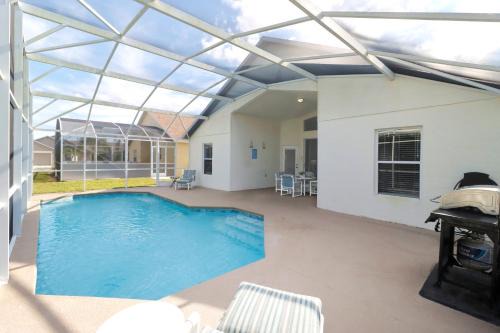 Westbury House | Discover Foxy's Delight at Ellis Exclusive Villas