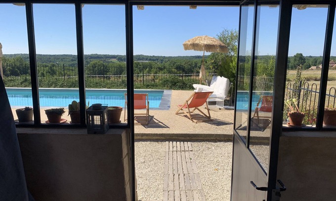 Bars House | Relaxing Cottage with Pool and Pet-Friendly Amenities