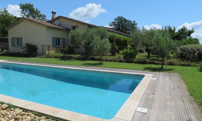 Figanieres House | Unwind at a Family Home with Private Pool in the Var
