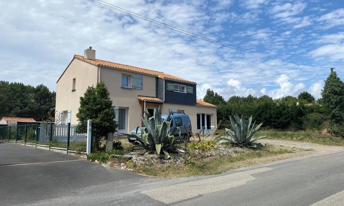 La Bernerie-en-Retz House | Ideal Family Home with Garden on the Beautiful Jade Coast
