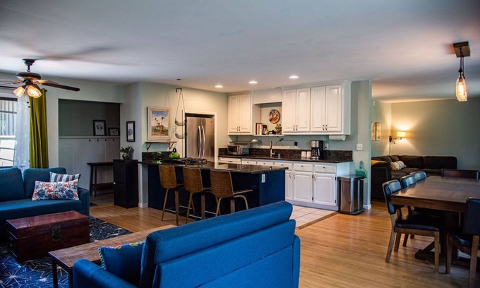 Chico House | Family-Friendly Residence with Spa Near Bidwell Park
