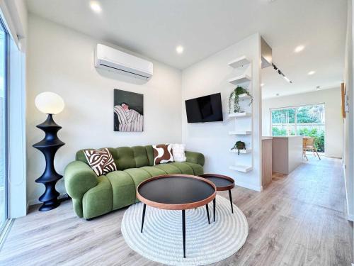 Torbay House | Family Oasis 3BR vs Backyard Near Beach in Torbay