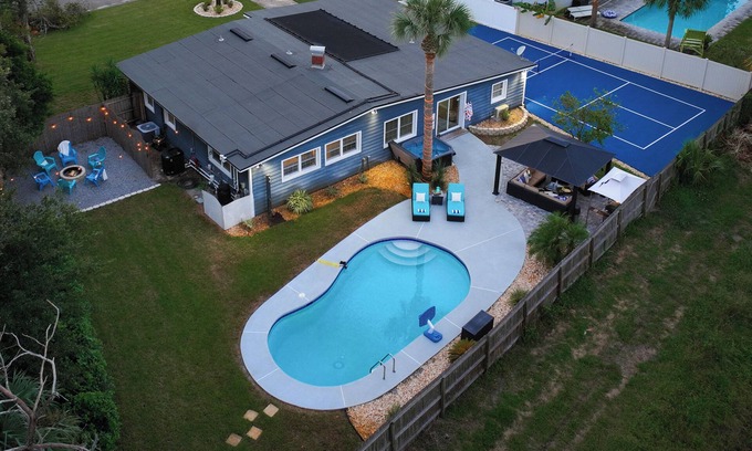 Jacksonville Beach House | Idyllic Oasis with Heated Pool, Steps from the Beach!