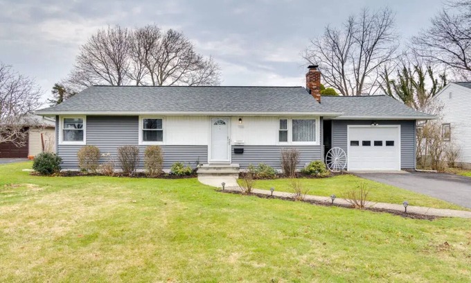 North Greece House | Family & Pet-Friendly Retreat with Game Room, Steps from Lake